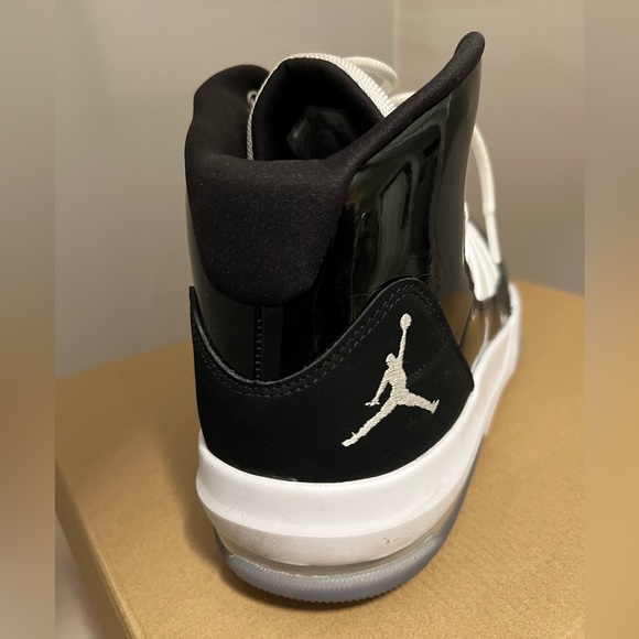 Jordan Max Aura - Picture 2 of 4